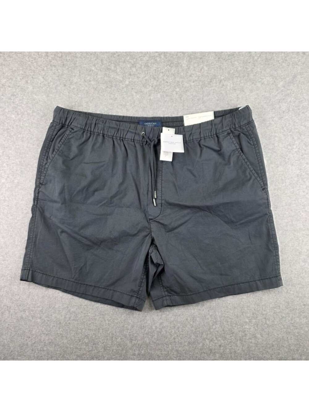American Eagle 7in Lived-In Trekker Shorts Mens XL Gray Flex Drawstring